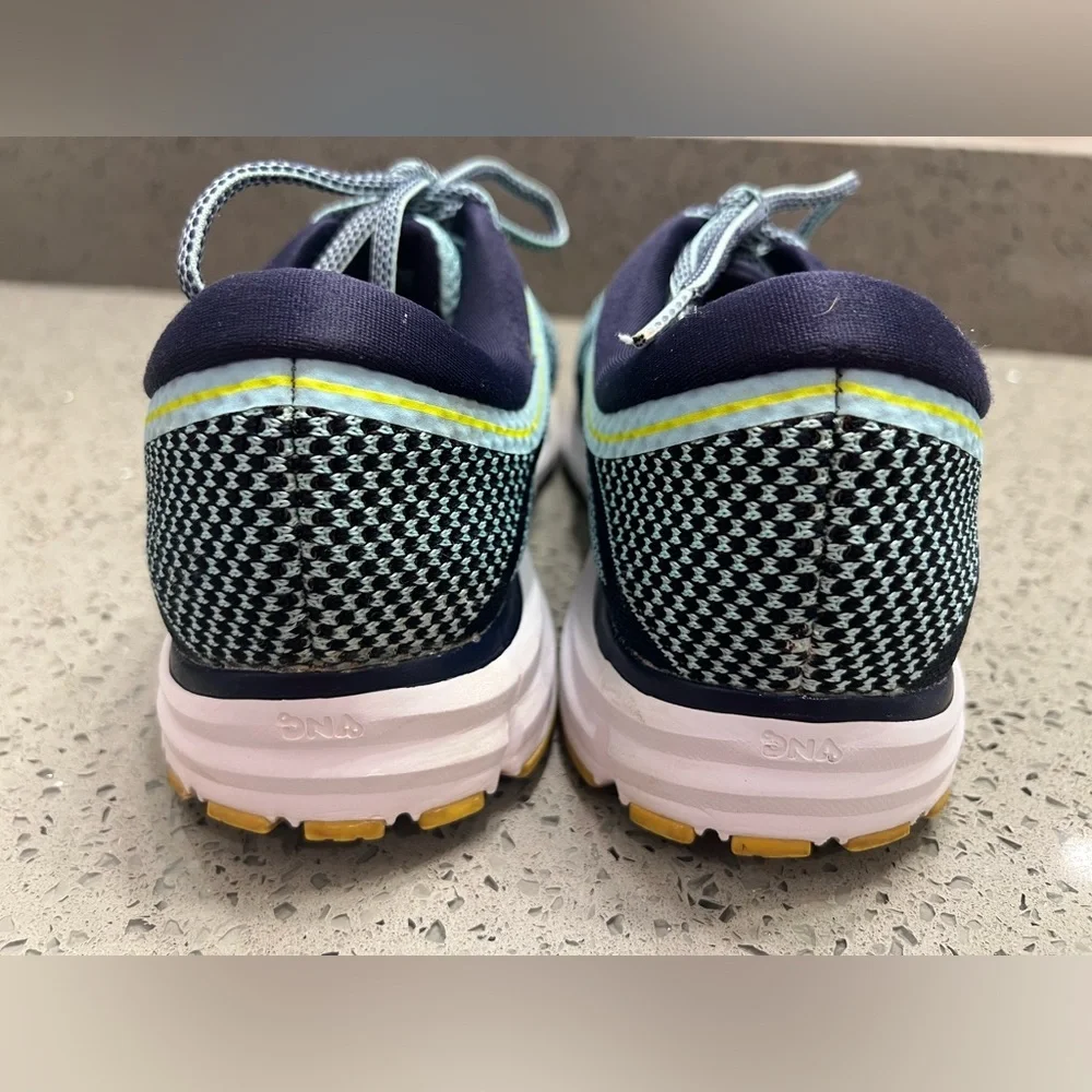 Brooks Womens Revel Blue Running Shoes Sneakers 8.5 - Picture 4 of 9